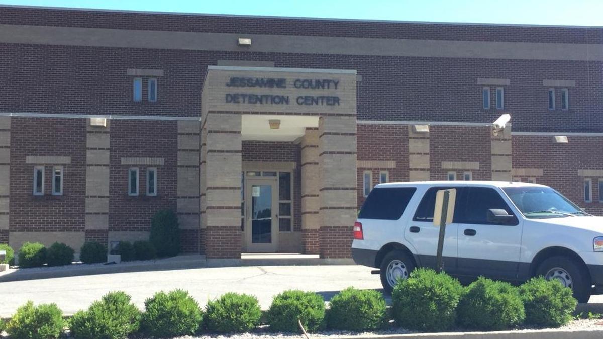Two Jessamine County Detention Center inmates face additional charges after allegedly attempting to smuggle drugs into the facility last week.