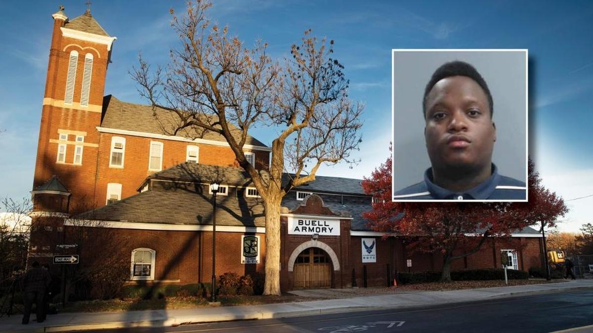 Diontre Davis was arrested on Nov. 27, 2017 on charges of carrying a concealed weapon and criminal trespassing after allegedly bringing a gun into the University of Kentucky’s Buell Armory.
