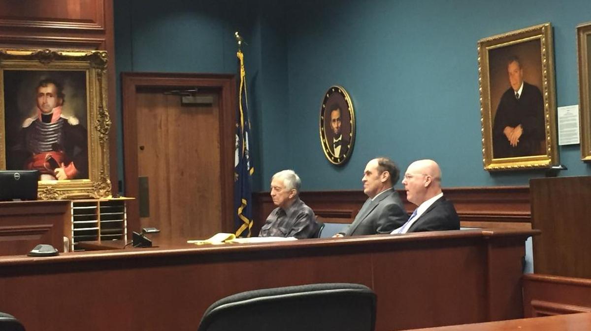 Billy Joe Miles, left, with attorneys Rob Eggert and Scott Cox in the Daviess County Courthouse on Nov. 17, 2016.