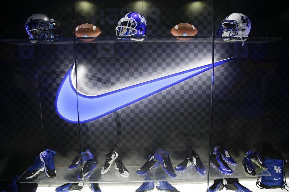 Kentucky’s new 10-year contract with Nike is worth a minimum of $76.5 million with room to grow.