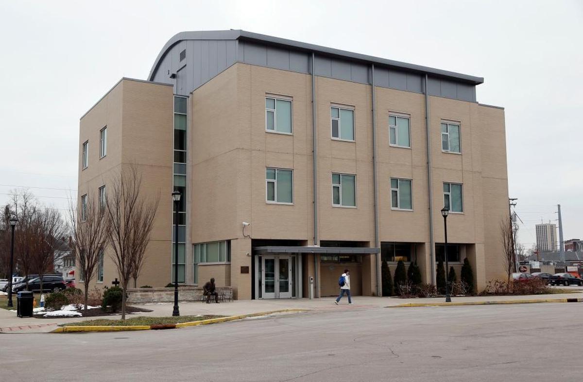 Wildcat Coal Lodge, where University of Kentucky basketball players live, was placed on the health department’s watch list.