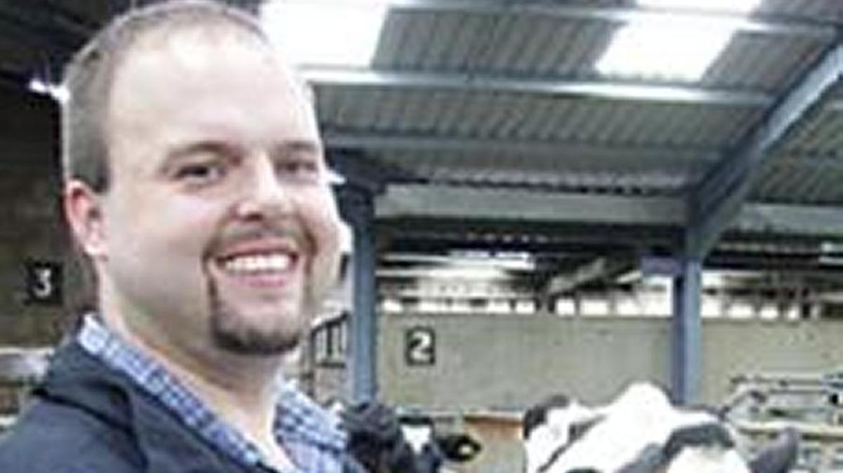 Jeffrey Bewley, a dairy professor in the College of Agriculture, Food and Environment, resigned earlier this month amid an investigation into alleged improper relationships with two students.