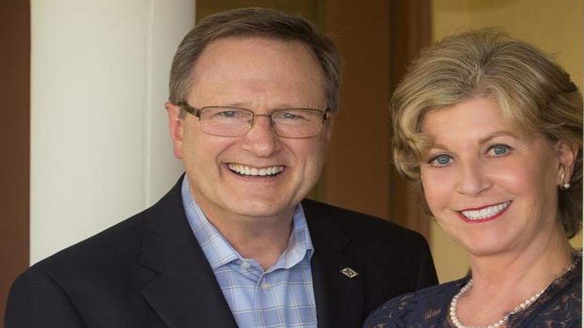 Joseph and Joani Halcomb have given $7 million to the UK Department of Biomedical Engineering.