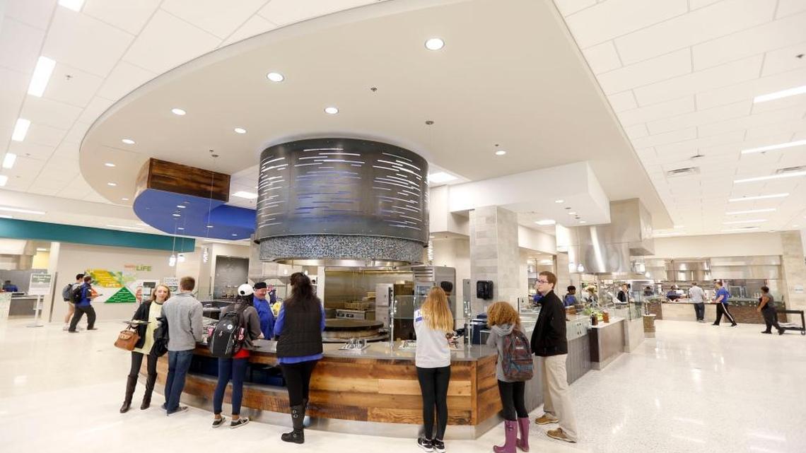 Diners lined up at the Mongolian-style grill during lunch in October 2015 at The Fresh Food Company in The 90 at the University of Kentucky.