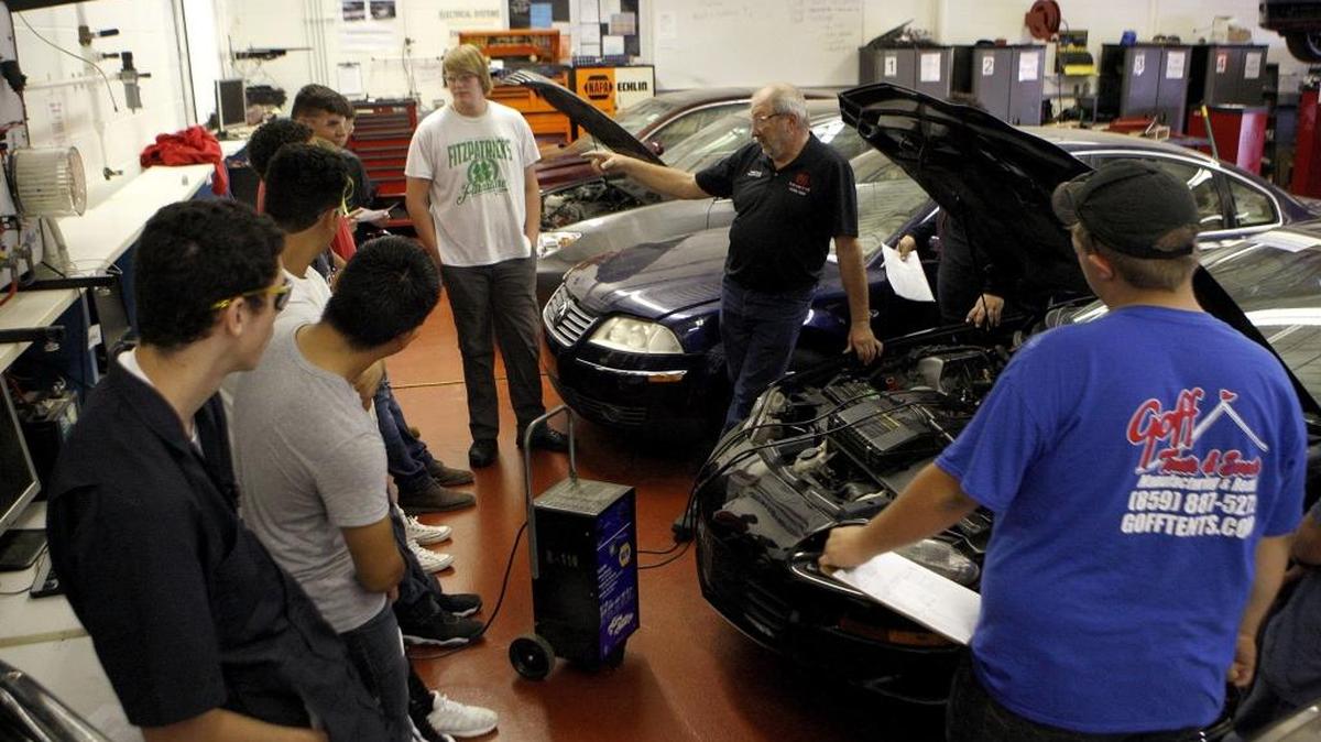 Bobby Riddle taught an automotive class Friday at Eastside Technical Center in Lexington.