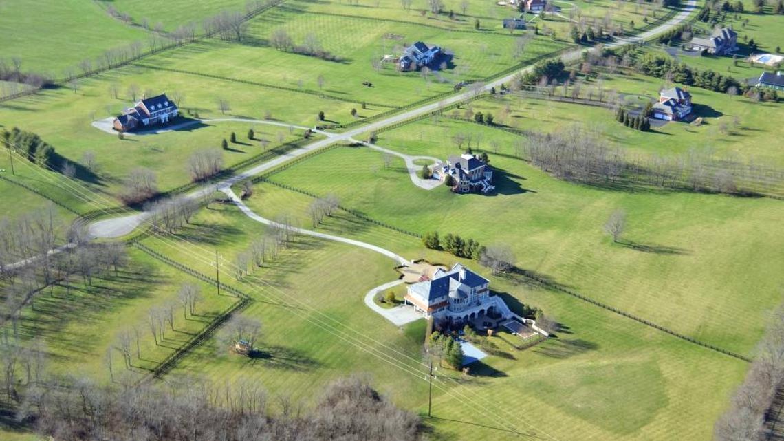 10-acre lawns get benefit meant for working Fayette County farms