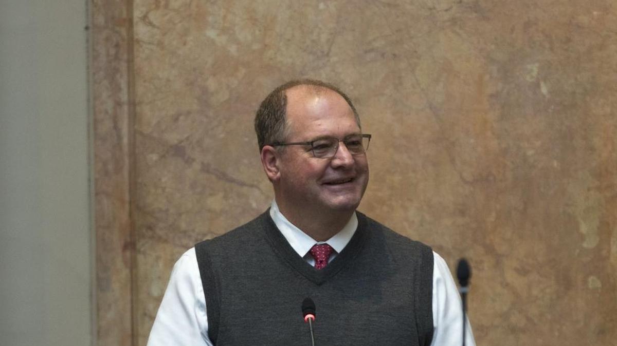 Rep. Jeff Hoover, R-Jamestown, speaks on the House floor during the General Assembly at the Kentucky State Capitol in Frankfort, Ky., on Wednesday, January 17, 2018.