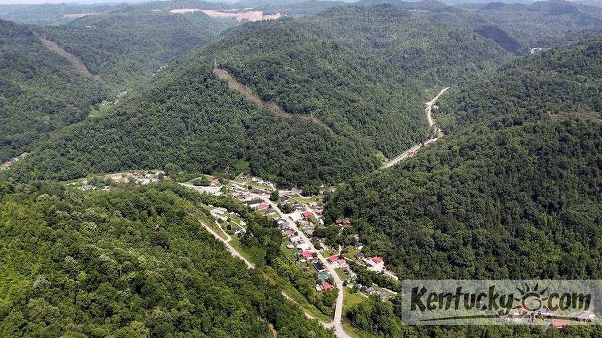 Aerial photo of the Knott County town of Sassafras in Eastern Kentucky.