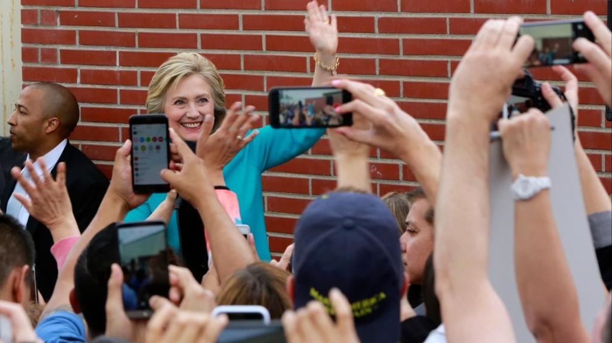 Democratic presidential candidate Hillary Clinton waved to students at East Los Angeles College on May 5, 2016.