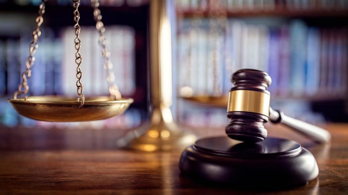 Witnesses have accused a court official in Pulaski County of touching female employees inappropriately and making explicit remarks.