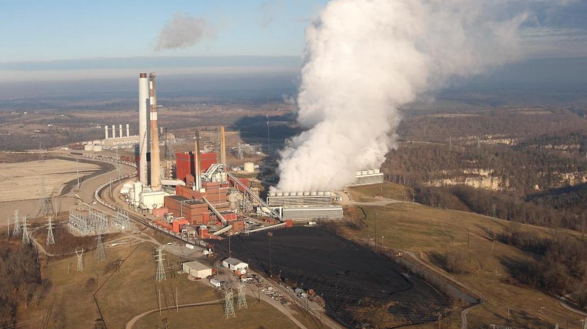 Bill to make it harder to retire Kentucky’s fossil fuel power plants nears passage