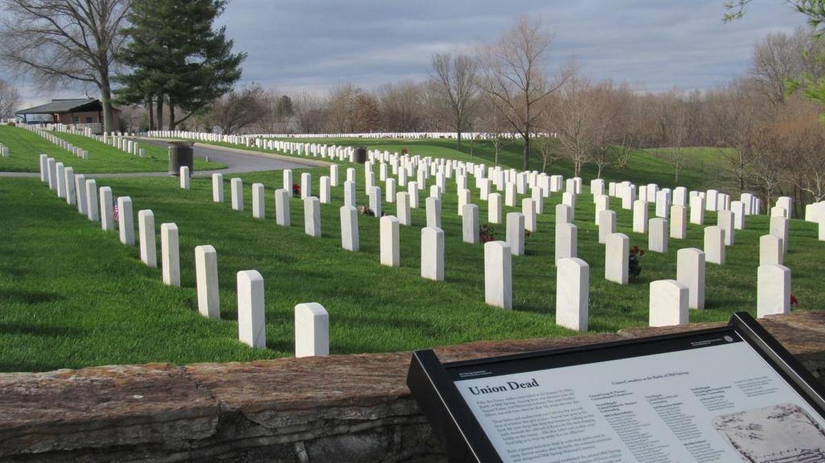 The Mill Springs Battlefield Association operates a visitor center and museum with displays about the January 1862 Civil War battle in Pulaski and Wayne counties. The center is adjacent to Mill Springs National Cemetery, which the federal government established in 1867 near the battlefield.