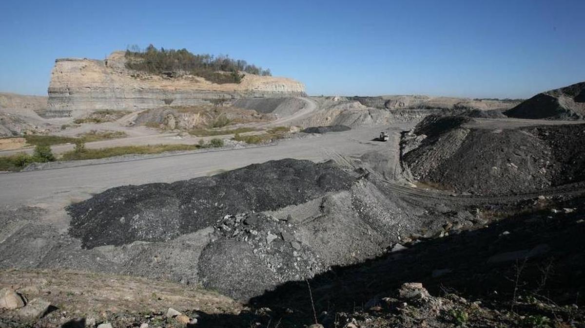 Surface mining in Perry County in 2007.