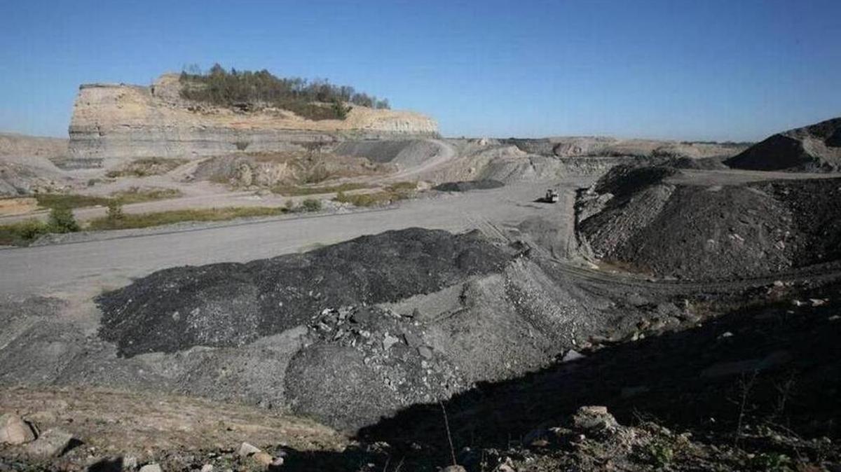 Surface mining in Perry County in 2007.