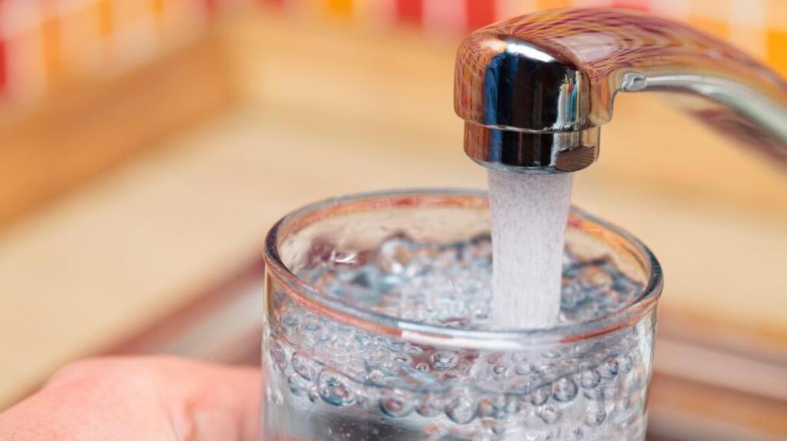 Who loves the high price that Lexington consumers pay for water? Wall Street