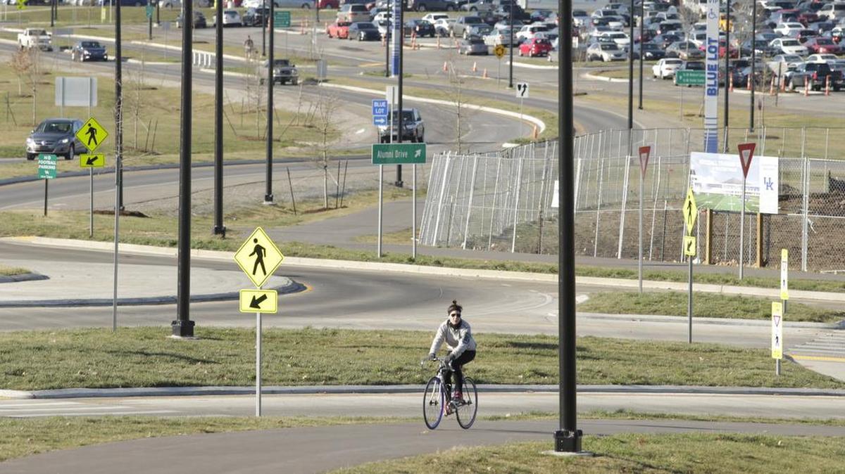 Sara Wood rode down the bike trail that runs along Lexington’s Alumni Drive in January.