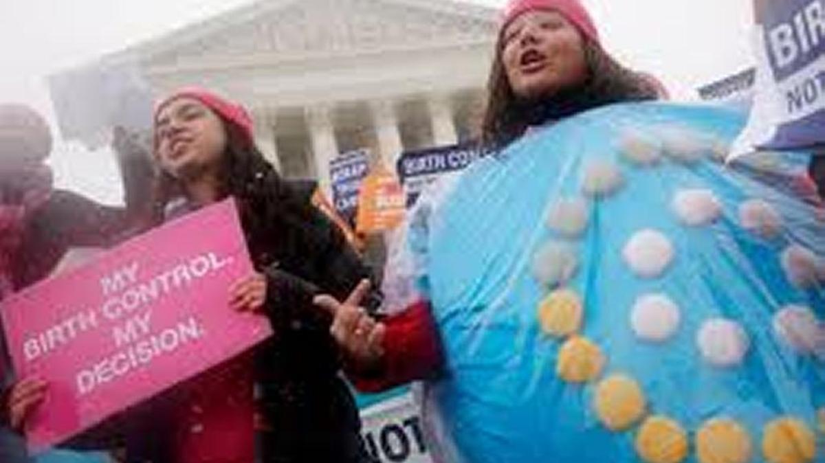 Advocates of birth control rallied in front of the Supreme Court in 2015.