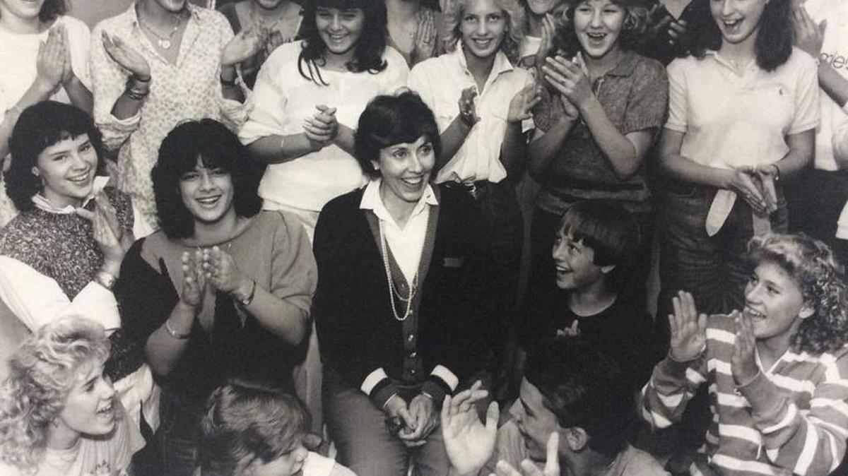Patricia Esrael was surrounded by applauding Southern Junior High students on Sept. 23, 1985, after being named the first Fayette County Teacher of the Year.