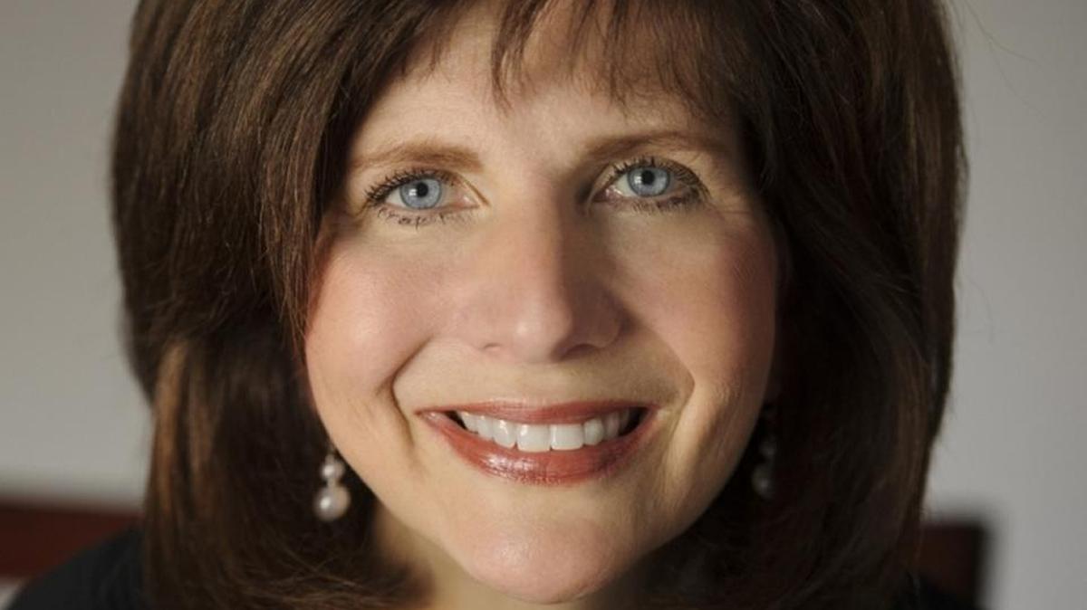 Carolyn Dupont