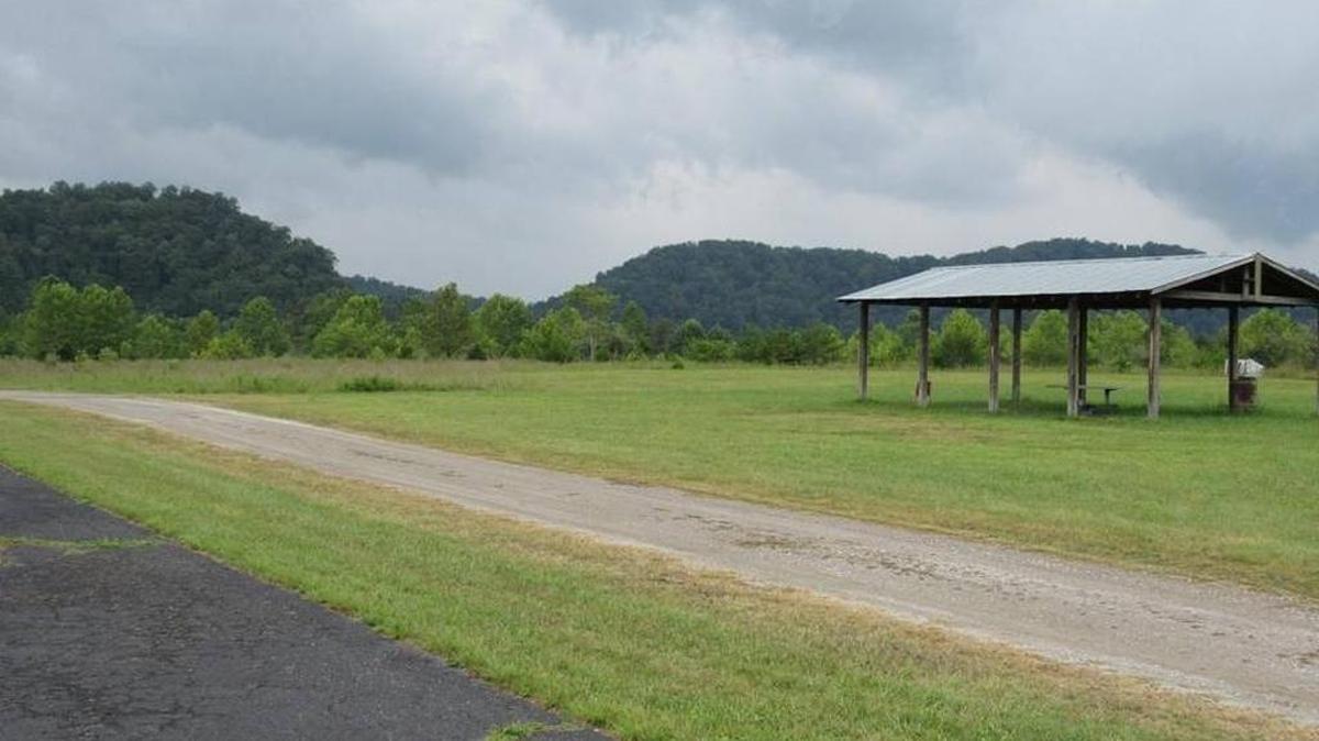 A federal prison is planned for a former mining site in Roxana.