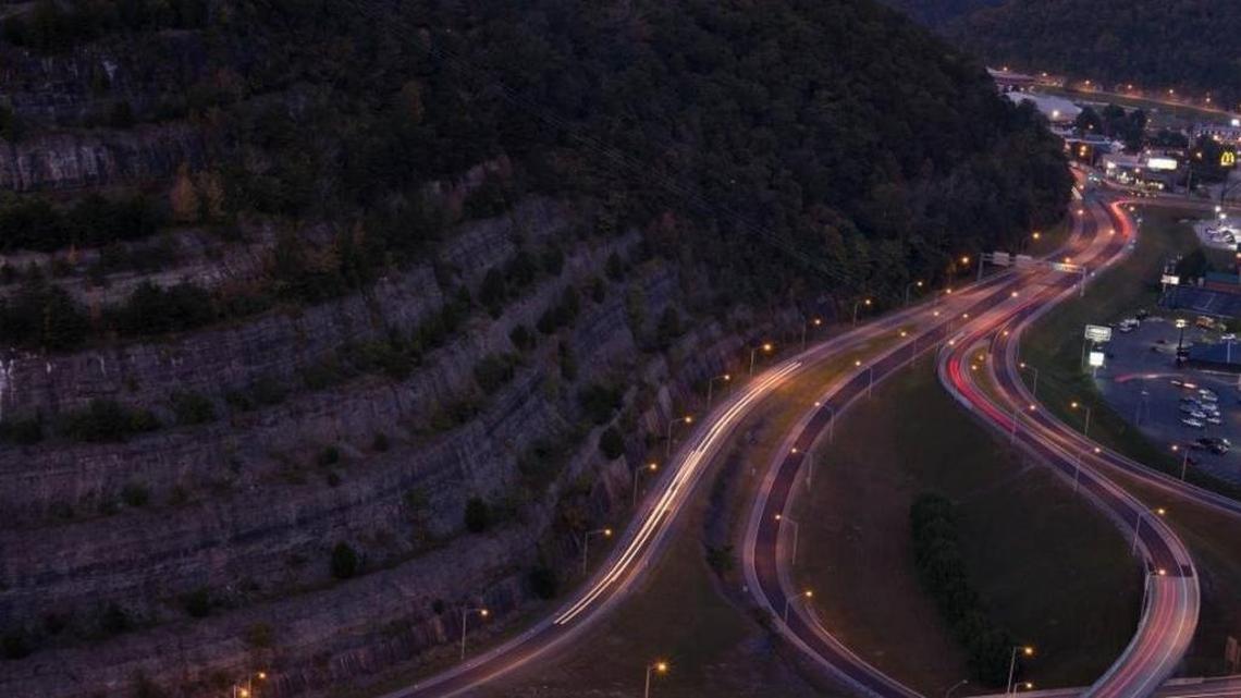 KentuckyWired is trying to build broadband access through the difficult terrain of Eastern Kentucky.