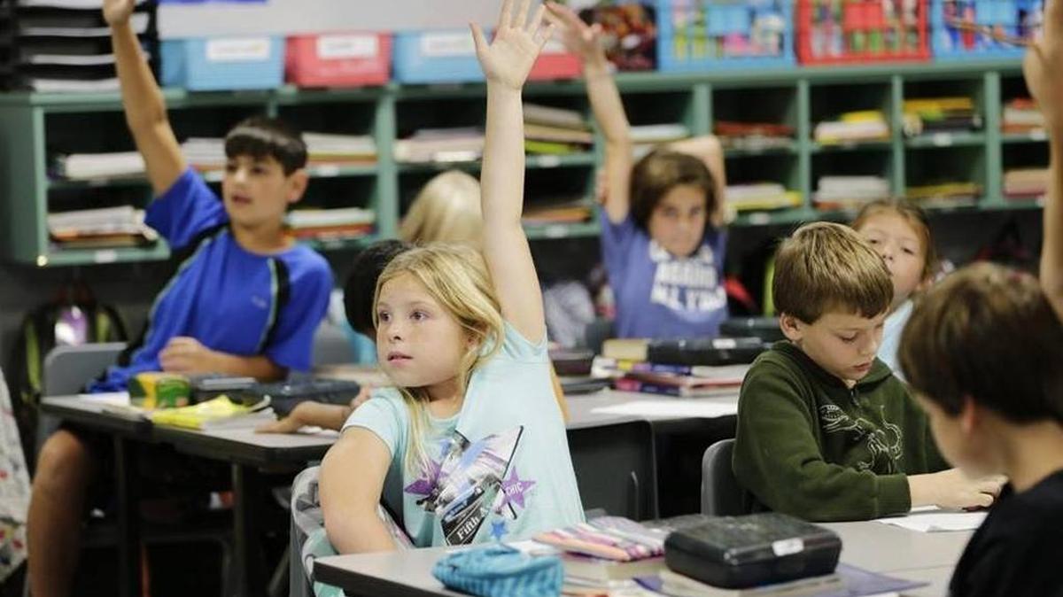 Fourth-graders at Rosa Parks Elementary School in Lexington raised their hands to get their teacher’s attention last September.