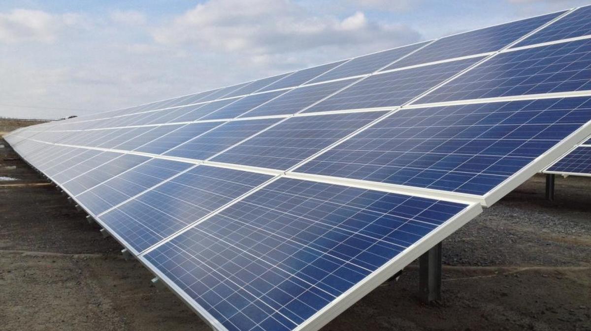 General Motors has installed solar arrays at its Bowling Green assembly plant.