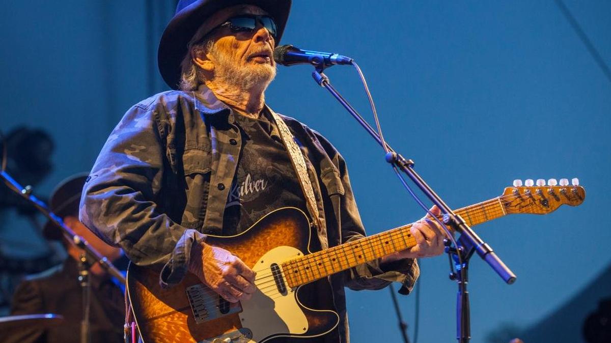 Merle Haggard at Riot Fest & Carnival in Douglas Park in Chicago in 2015.