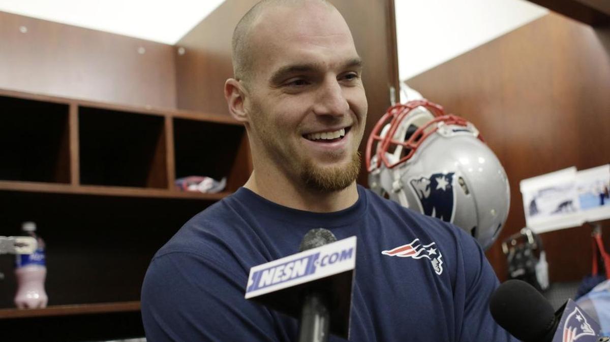 New Patriots tight end Matt Lengel spoke with reporters after his signing on Wednesday.