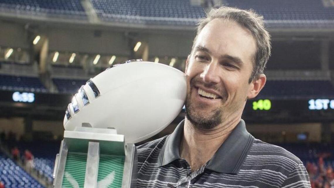 Report: Western Kentucky set to hire Tennessee assistant as its new head coach