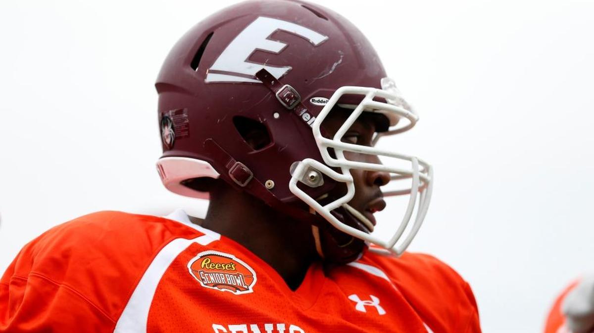Eastern Kentucky’s Noah Spence participated in practice for the Senior Bowl on Jan. 26, 2016, at Fairhope Municipal Stadium in Fairhope, Ala.