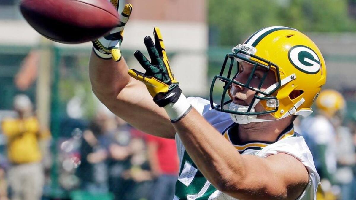 Mitchell Henry caught a pass during minicamp with the Green Bay Packers on June 16, 2015, in Green Bay, Wis.