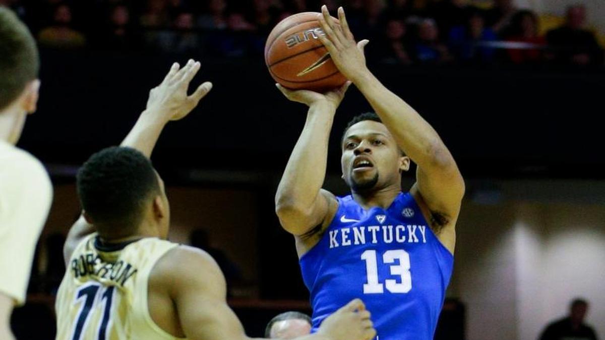 Wildcat Isaiah Briscoe (13) put in a short jumper as Kentucky played Vanderbilt in February. He shot 13.5 percent from three-point range and 46 percent on free throws last season.