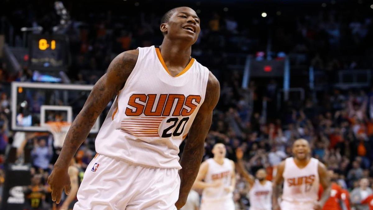 Phoenix Suns guard Archie Goodwin (20) reacted after making what proved to be the game-winning shot against the Atlanta Hawks on Saturday.
