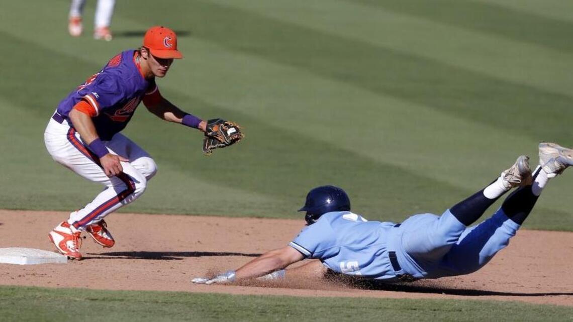 Legends’ best hitter promoted, replaced by former UK player