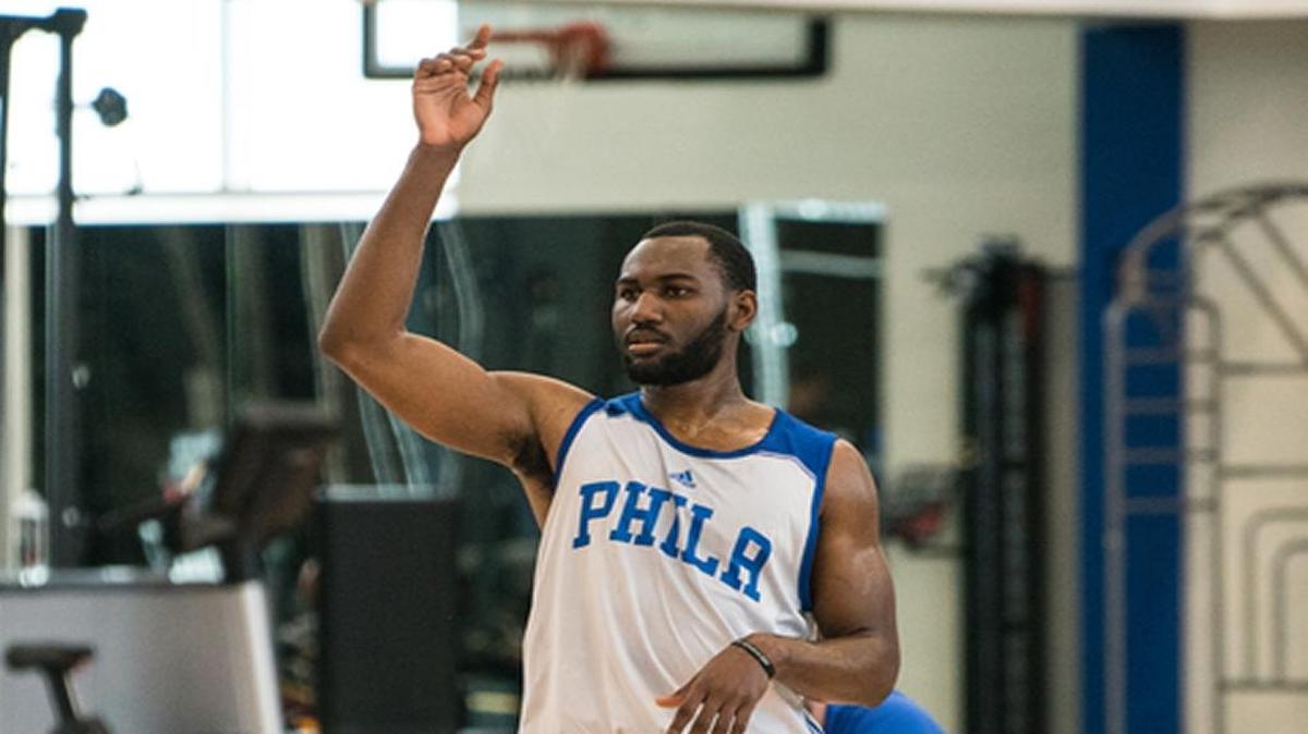 Kentucky’s Dominique Hawkins worked out for the Philadelphia 76ers on Monday.