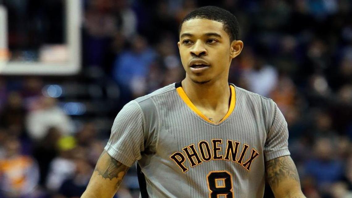 Phoenix Suns guard Tyler Ulis (8) in the first quarter during an NBA basketball game against the Utah Jazz, Monday, Jan. 16, 2017, in Phoenix.