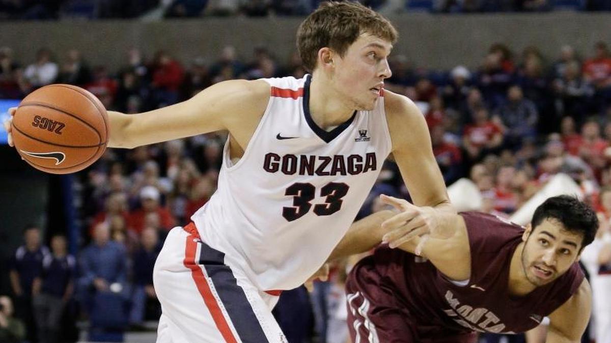 Gonzaga's Kyle Wiltjer drove against Montana’s Martin Breunig during the second half on Dec. 8, 2015, in Spokane, Wash.