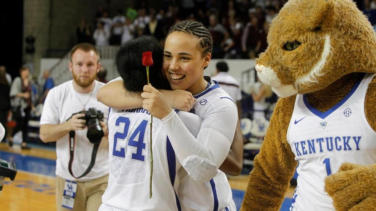 Kentucky’s Makayla Epps hugged Taylor Murray after defeating Mississippi State at Memorial Coliseum on Senior Day, Feb. 23, 2017.