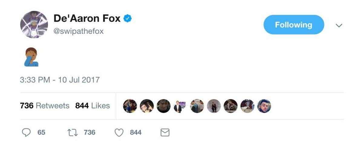 Screen shot taken from a De’Aaron Fox tweet on Monday in response to a report of Lonzo Ball reportedly sitting out Monday night’s game between the Los Angeles Lakers and Fox’s Sacramento Kings