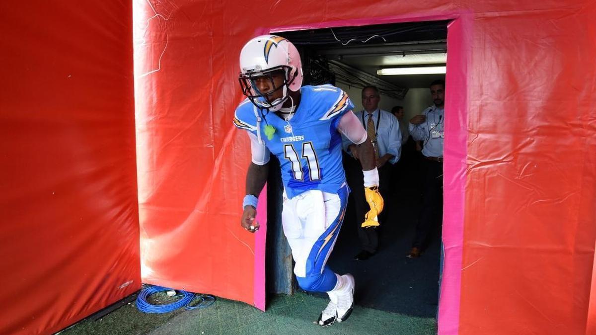 San Diego Chargers wide receiver Steve Johnson walks onto the field before an NFL football game against the Oakland Raiders Sunday, Oct. 25, 2015, in San Diego.
