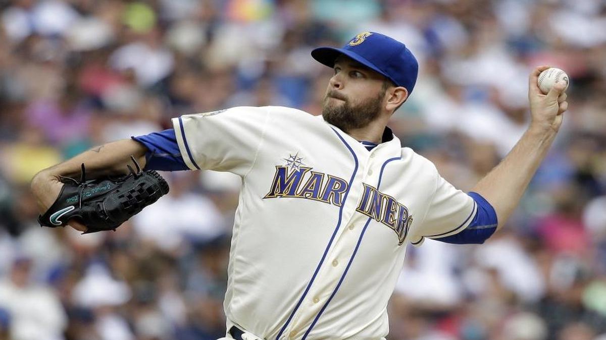 Seattle Mariners starting pitcher James Paxton throws against the Los Angeles Angels in the fifth inning of a baseball game Sunday, Aug. 7, 2016, in Seattle.