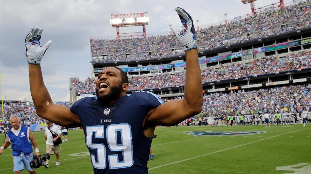Tennessee Titans inside linebacker Wesley Woodyard yelled to the crowd after the players came onto the field after the national anthem had been played before the team’s game against the Seattle Seahawks on Sept. 24, 2017, in Nashville.