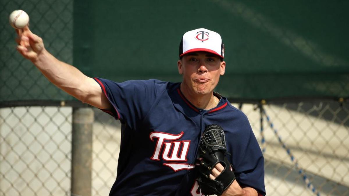 The Twins’Alex Meyer pitched during spring training on Feb. 25, 2014, in Fort Myers, Fla.