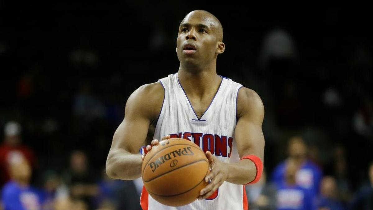 Pistons guard Jodie Meeks shot a free throw during the second half against the Knicks on Feb. 27, 2015, in Auburn Hills, Mich.