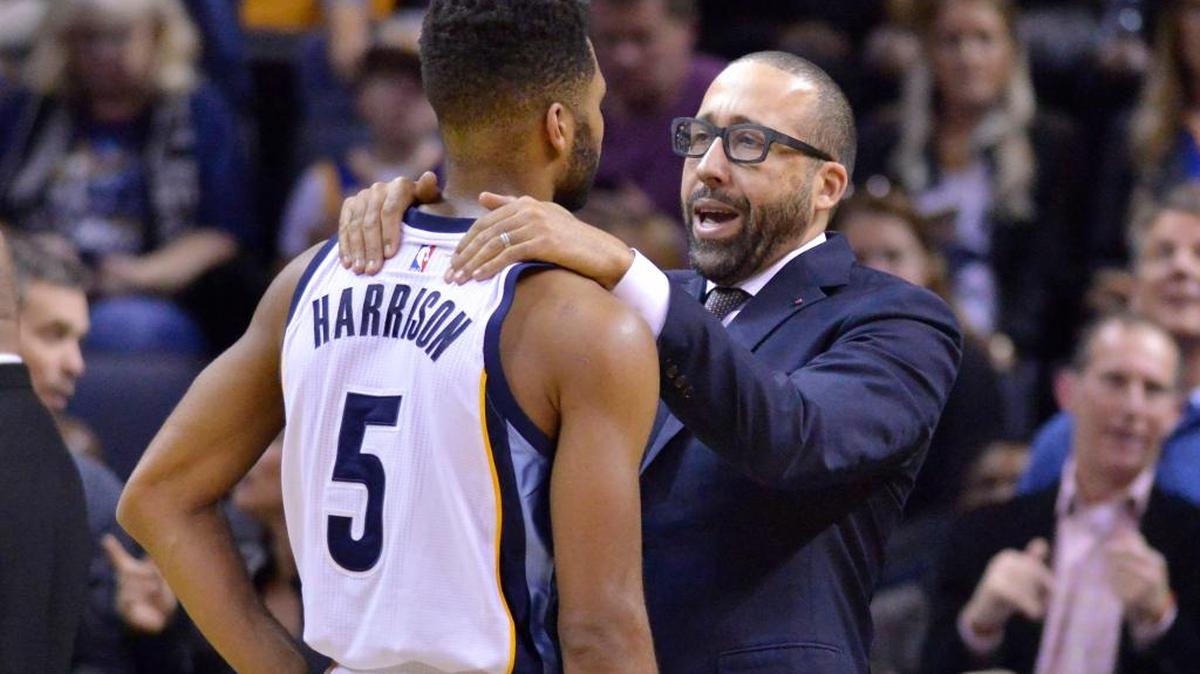Memphis Grizzlies head coach David Fizdale, right, talked with Memphis Grizzlies guard Andrew Harrison (5) during a game earlier this season. Fizdale complained about poor officiating in the Grizzlies’ playoff loss to the Spurs Monday.