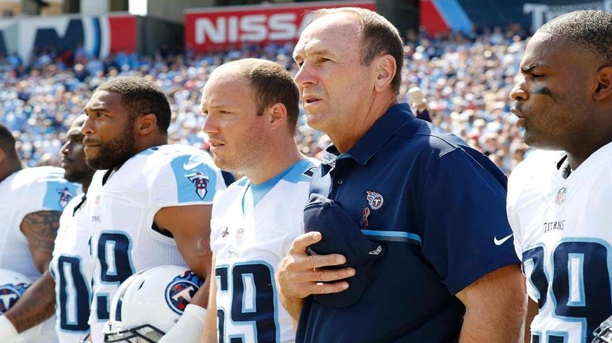 Members of the Tennessee Titans, including former Kentucky linebacker Wesley Woodyard (59), paused to remember the victims of 9/11 with a special military saluate before the team’s season opener against the Minnesota Vikings on Sunday.