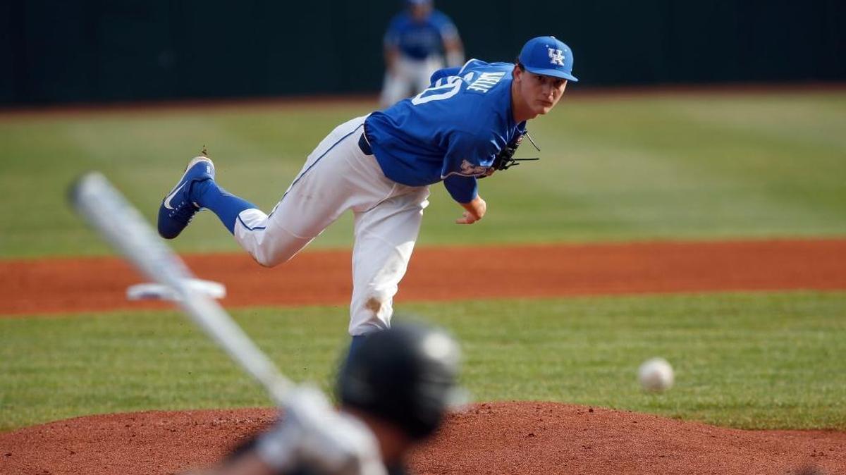 University of Kentucky starting pitcher Sean Hjelle delivered to the plate in the top of the first inning as the Wildcats played Oakland on Friday afternoon in the first of a three-game series at Cliff Hagan Stadium.