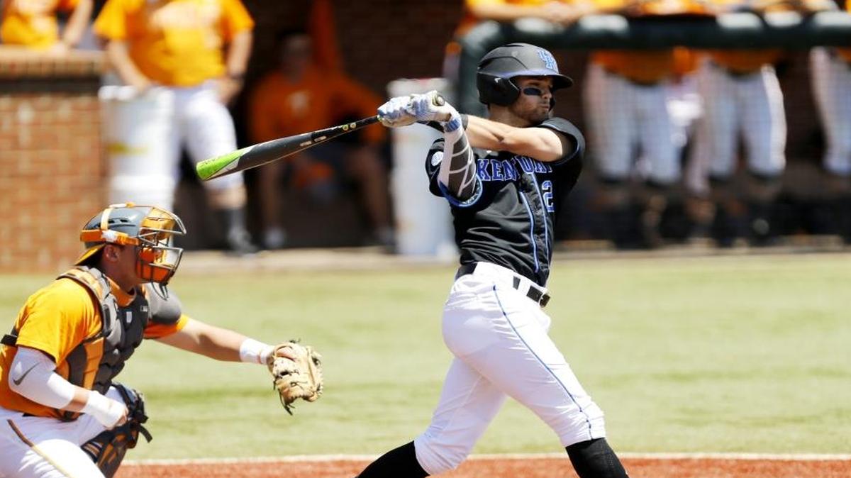Kentucky’s Riley Mahan hit a two-run triple in the first inning against Tennessee at Cliff Hagan Stadium in Lexington on Sunday.