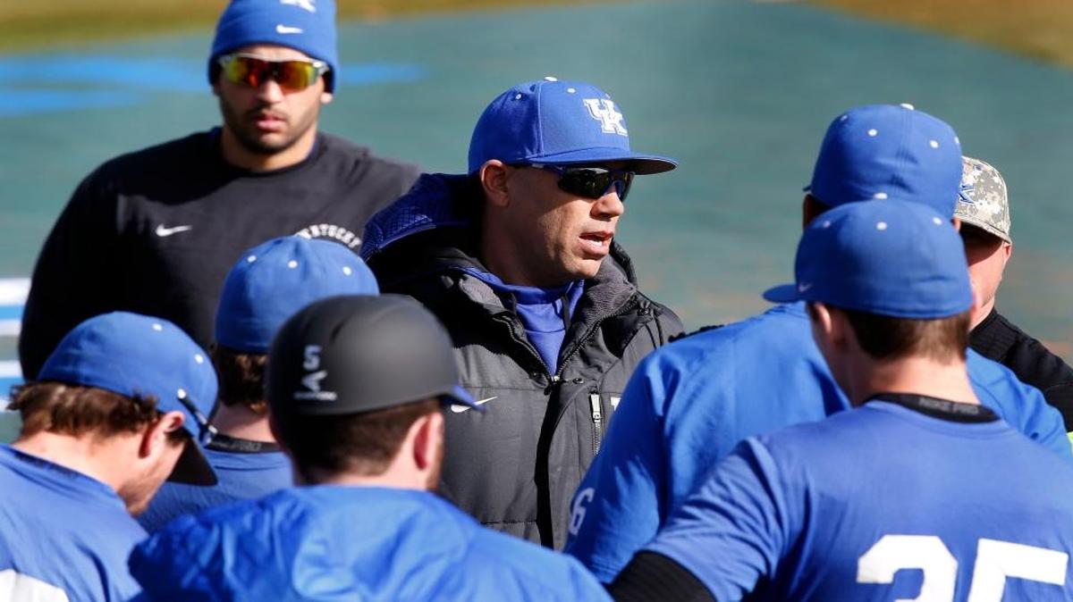 First-year UK head coach Nick Mingione talked to his team as the Cats practiced and scrimmaged at Cliff Hagan Stadium in Lexington on Feb. 10, 2017.